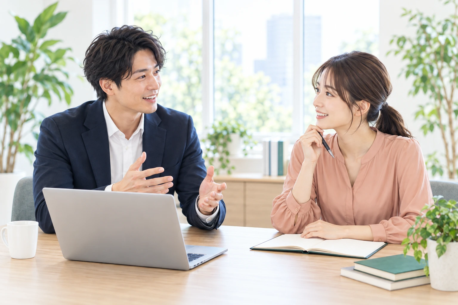 専属マネージャーと相談の準備を進める様子
